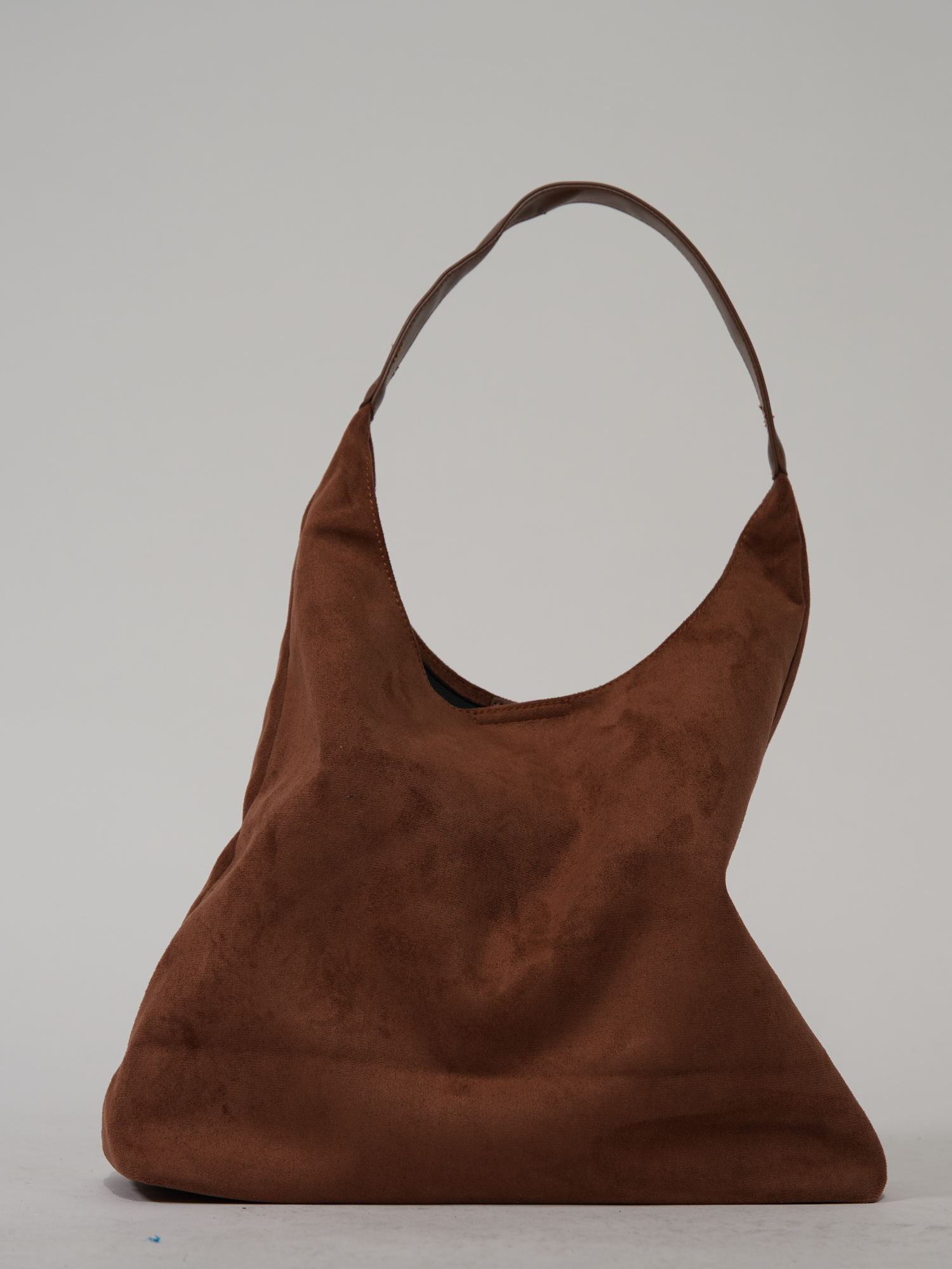 Timeless Leather Tote for Everyday Use