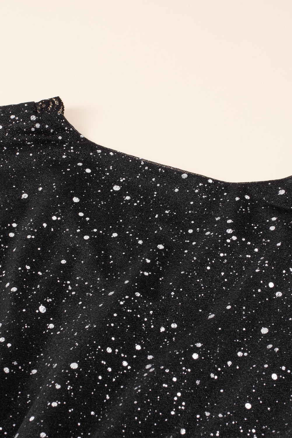 Chic Black Glitter Dress Featuring a Sophisticated Mesh Overlay