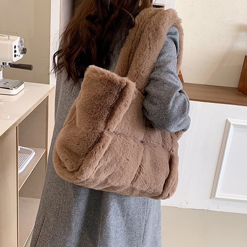 Dante Plush Handbag | Stylish Winter Essential for Women